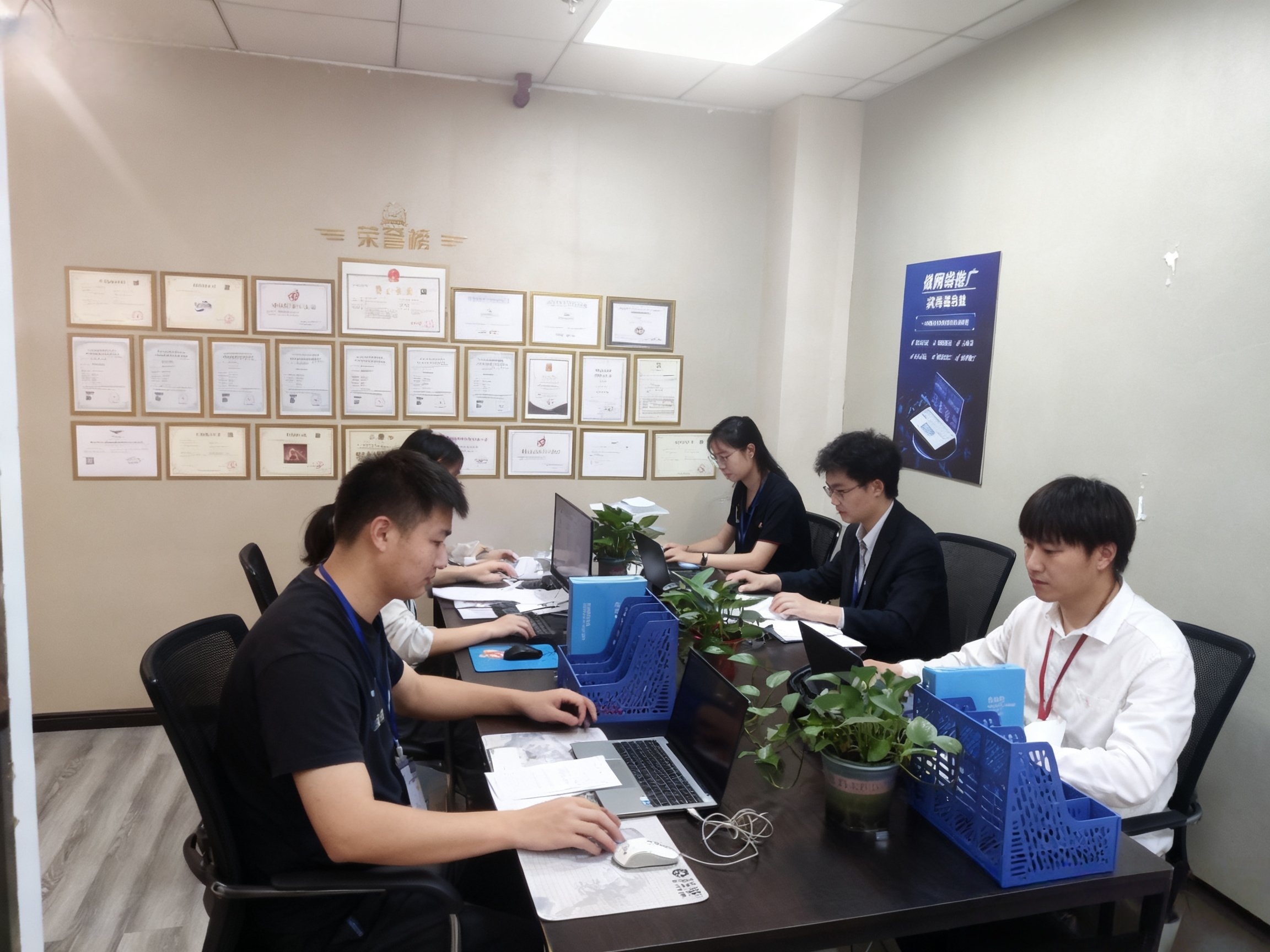 网推传媒有限公司创意与优化工作实拍